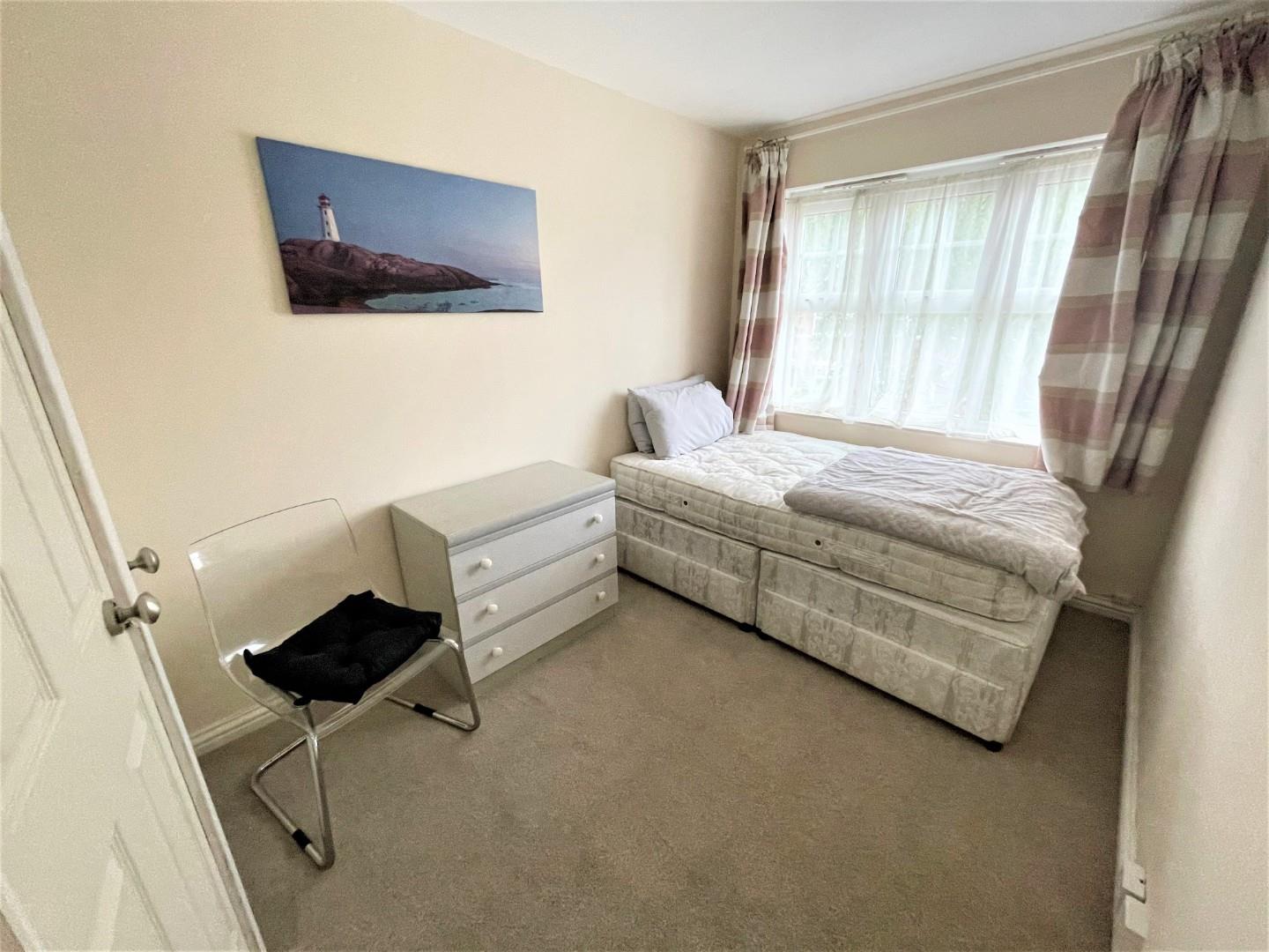 Colenso Drive, Mill Hill
